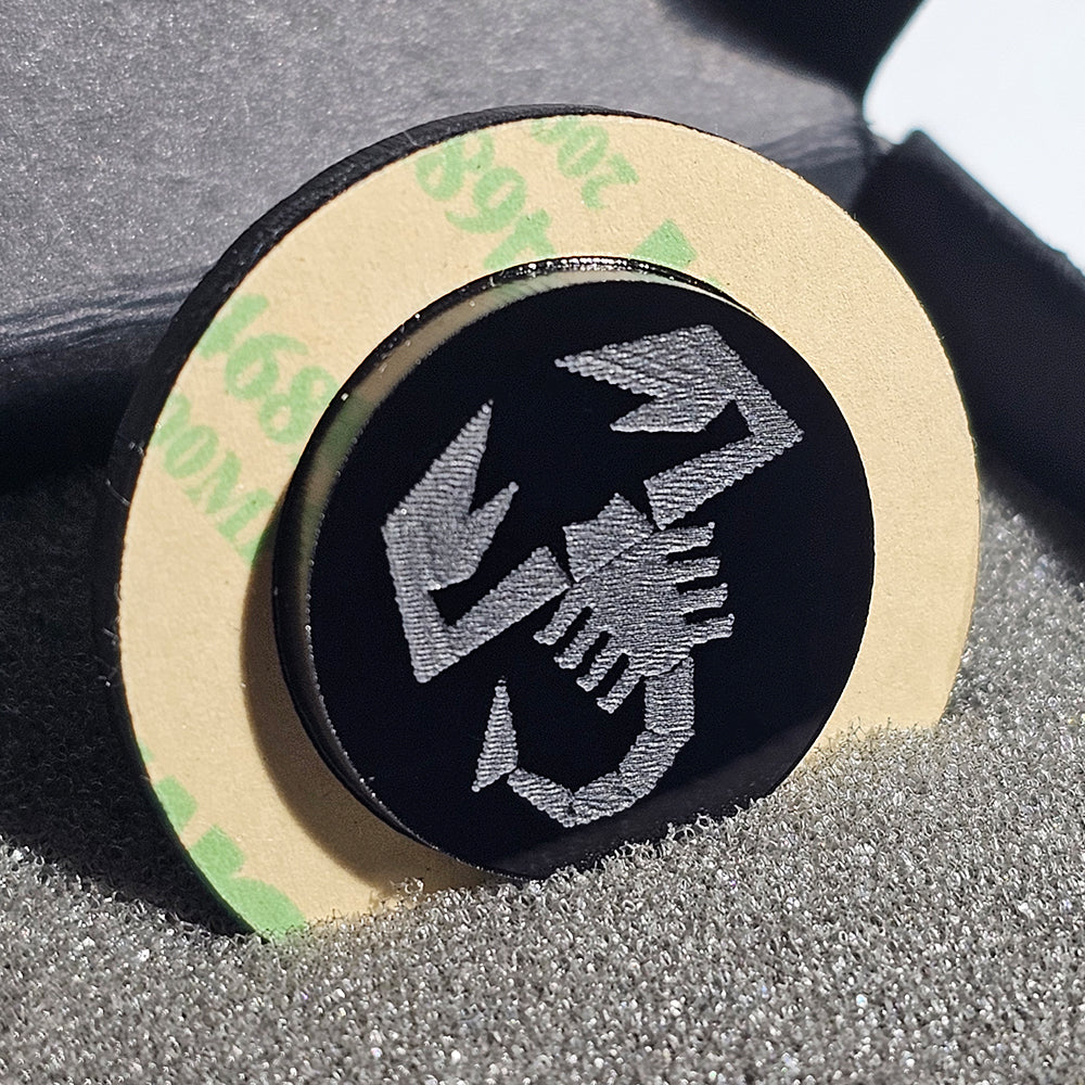 Tampa supressora do limpador de pára-brisa traseiro ABARTH - SCORPION