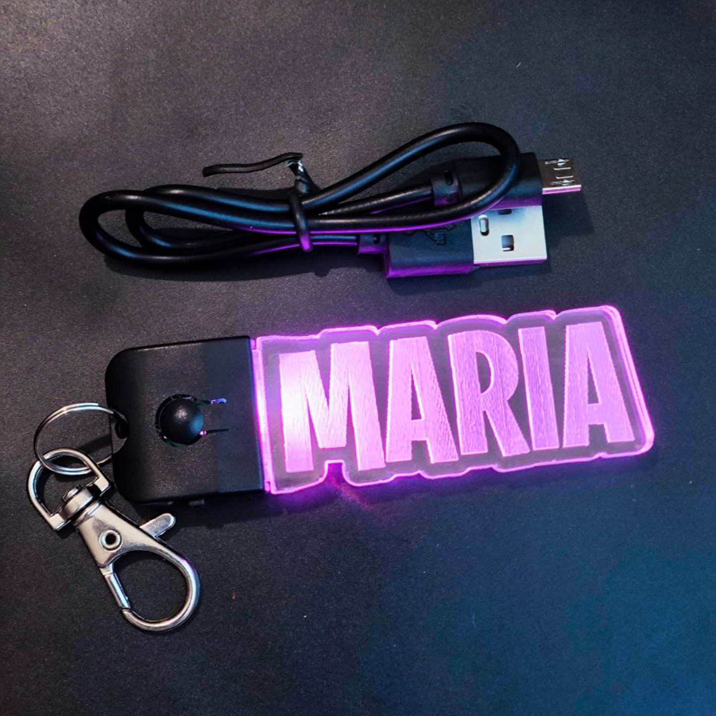 Llavero LED Personalizado con FORMA