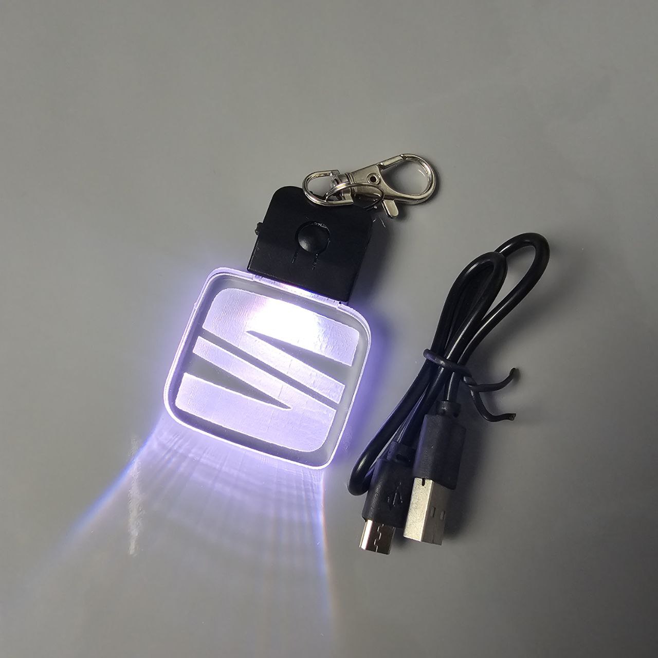 Llavero LED SEAT LOGO Multicolor
