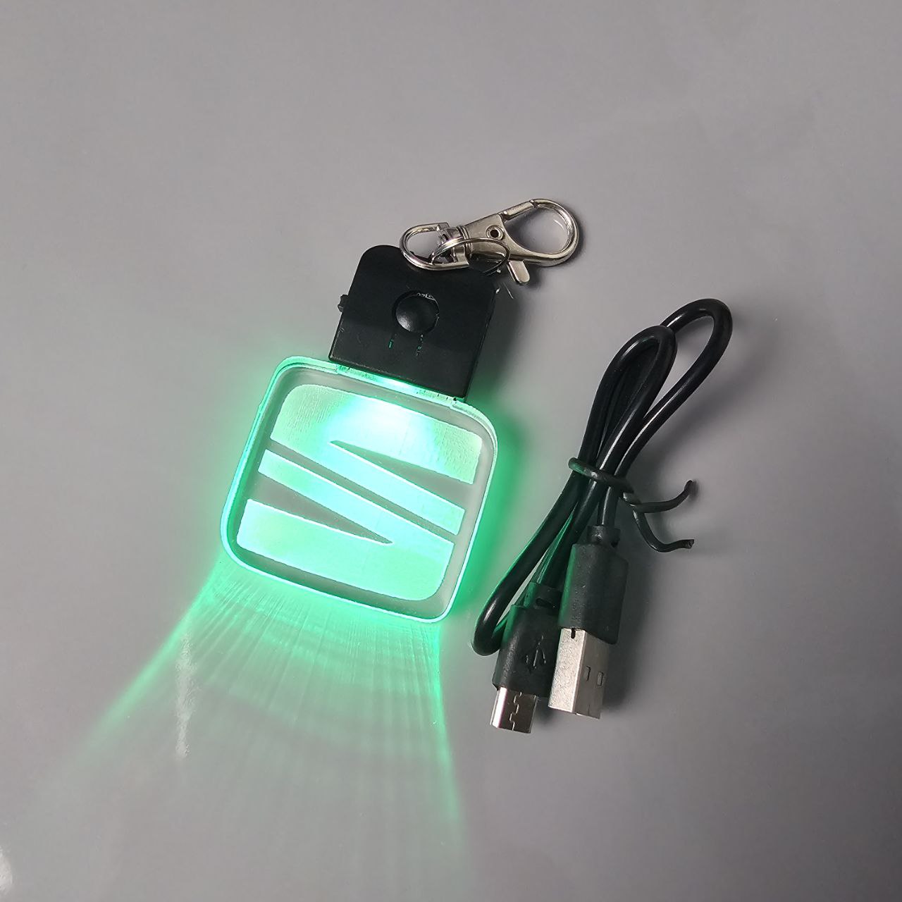 Llavero LED SEAT LOGO Multicolor