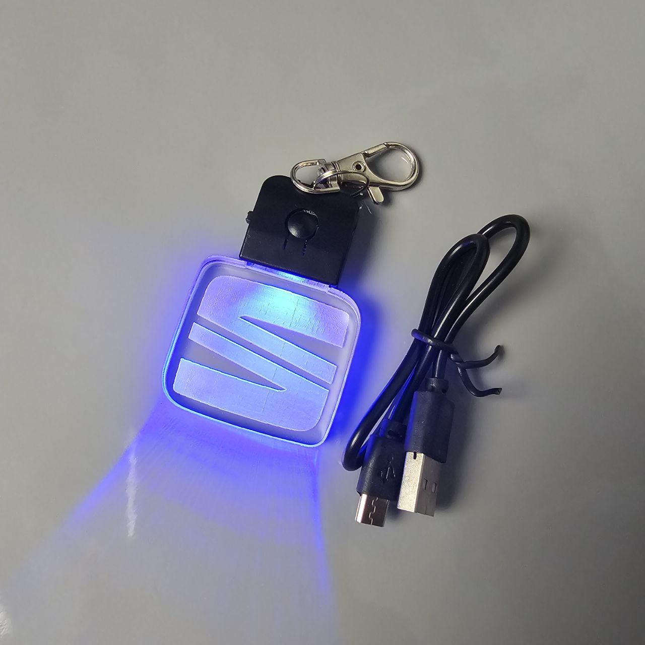 Llavero LED SEAT LOGO Multicolor