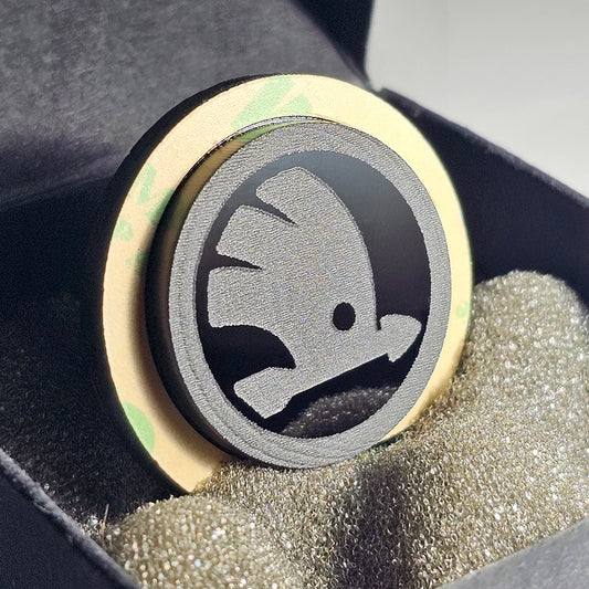 Tapón supresor limpiaparabrisas trasero VAG - SKODA LOGO