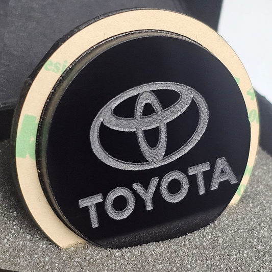 Tapón anulalimpia trasero Toyota - Logo Letras
